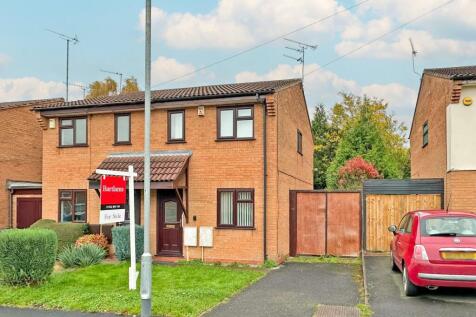Woodhill Drive, Wombourne, WV5 2 bed semi