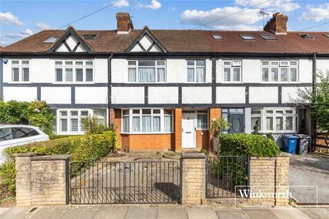 Alan Drive, Barnet, EN5 3 bed terraced house for sale