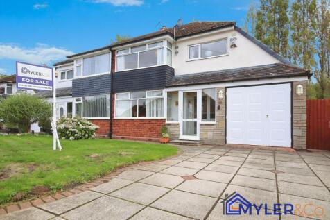 St Mawes Close, Widnes, WA8 3 bed semi