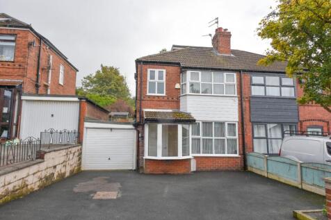 Blackthorn Avenue, Springfield... 3 bed semi