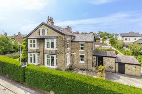 5 bedroom semi-detached house for sale
