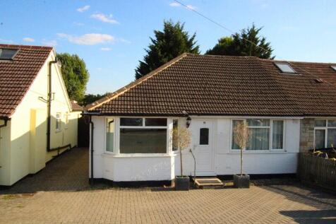 3 bedroom semi-detached bungalow for sale