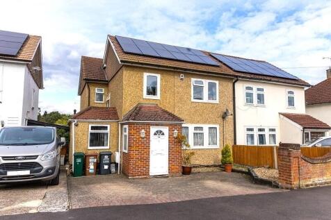 Fulford Grove, Watford WD19 5 bed semi