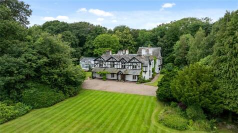 Stanzaker Hall Drive, Preston PR3 8 bed detached house for sale