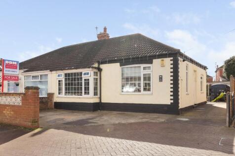 Ethelstone Road, Grimsby, N.E Lincs... 3 bed bungalow for sale