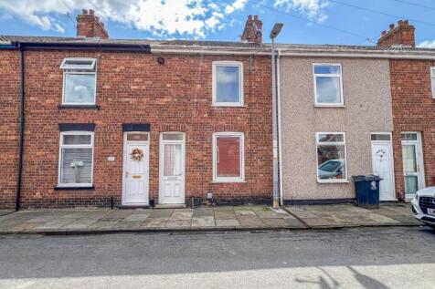Lister Street, Grimsby, DN31 3 bed terraced house for sale