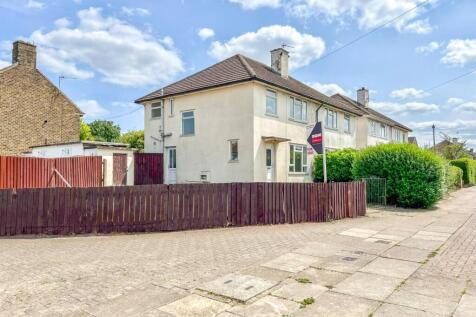 Winchester Avenue, Grimsby, DN33 3 bed semi