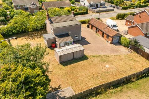 Wragholme Road, Grainthorpe, Louth, LN11 3 bed detached house for sale