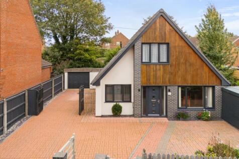 Abbey Road, Ulceby, North... 4 bed detached house for sale