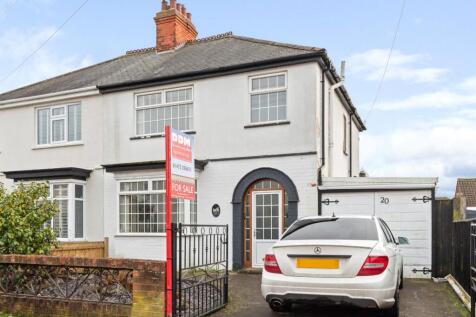 Portland Place, Grimsby, DN32 3 bed semi
