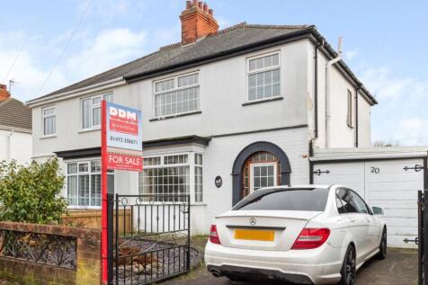 Portland Place, Grimsby, DN32 3 bed semi