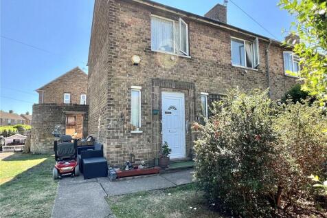 Winchester Avenue, Grimsby, DN33 3 bed end of terrace house for sale