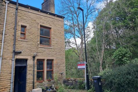 Chapel Avenue, Off Birchcliffe Road... 4 bed property for sale