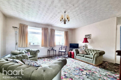 Frythe Close, Kenilworth 3 bed maisonette for sale