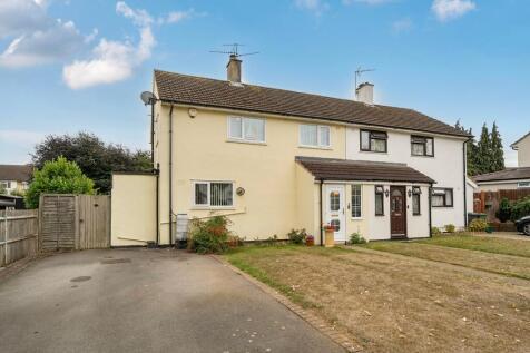 Oakridge Road, Basingstoke, RG21 3 bed semi