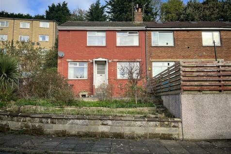 Terraced house for sale