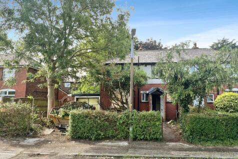 Semi-detached house for sale