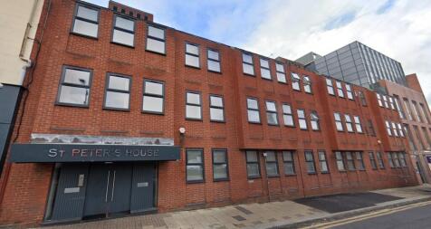 Studio flat for sale