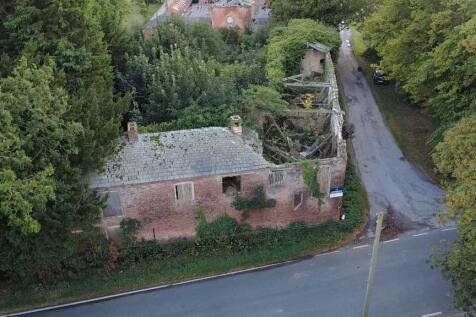 Cottage for sale