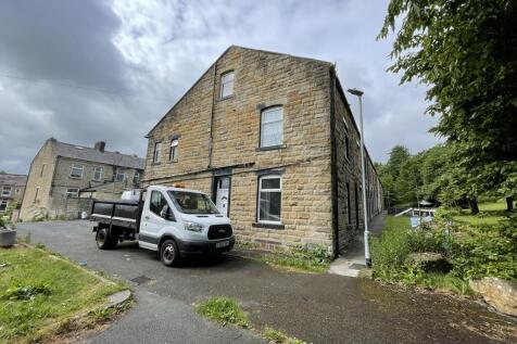 Terraced house for sale