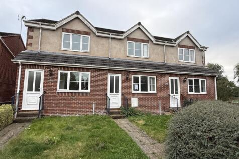 Terraced house for sale