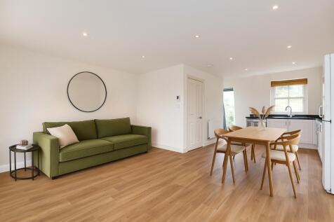 Ifield Road, London, SW10 3 bed apartment for sale