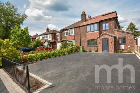 4 bedroom semi-detached house for sale