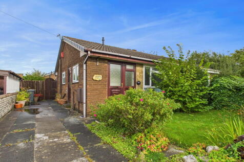 2 bedroom semi-detached bungalow for sale