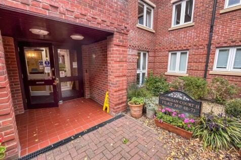 Georgian Court, Spalding, PE11 1 bed flat for sale