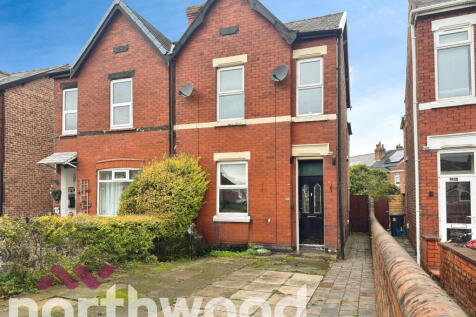 Old Park Lane, Southport, PR9 2 bed semi