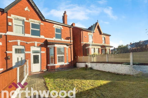 Hawkshead Street, Southport, PR8 3 bed semi