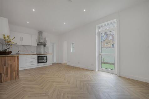 Brockley Grove, London, SE4 4 bed terraced house for sale