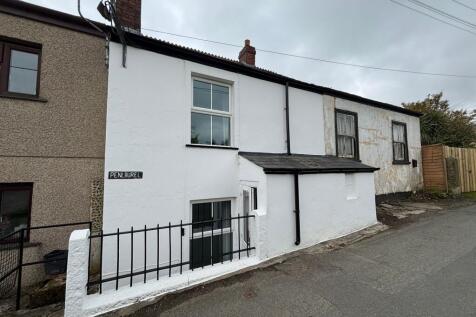 Penlaurel, Fore Street, Pensilva... 2 bed cottage for sale