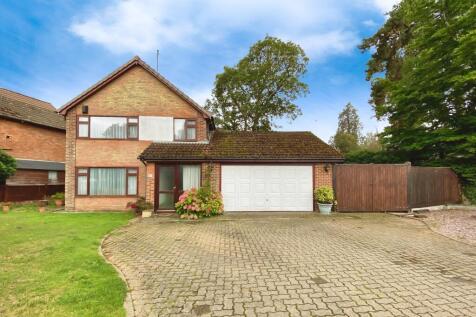 Queensway, Banbury OX16 3 bed detached house for sale