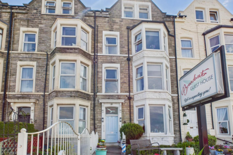 Marine Road East, Morecambe 12 bed terraced house for sale