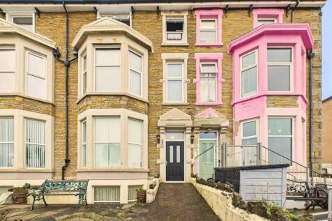 Sandylands Promenade, Heysham, Morecambe 1 bed apartment for sale