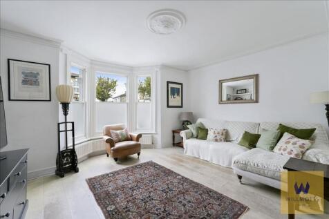 Rosaville Road, Fulham, London, SW6 3 bed end of terrace house for sale