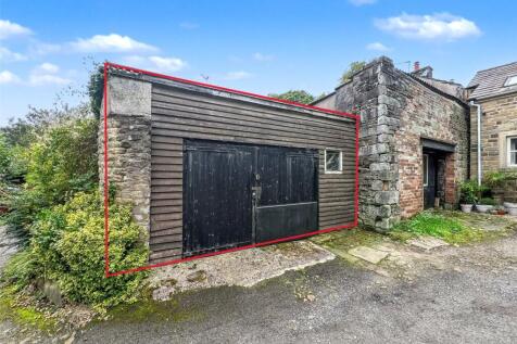 Garage at 11 Brook Lane, Dobcross... Garage for sale