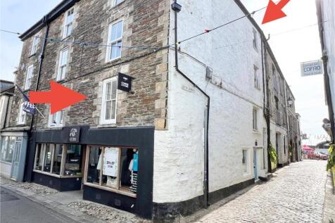 2 bedroom property for sale