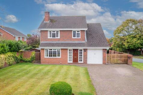 Chapel Croft, SK11 4 bed detached house for sale