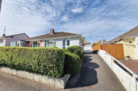 2 bedroom semi-detached bungalow for sale