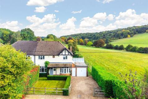 Bryants Bottom Road, Bryants Bottom... 3 bed semi