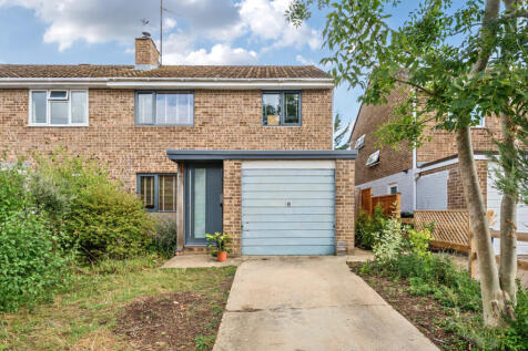 Meadow Close, Farmoor, Oxford 3 bed semi