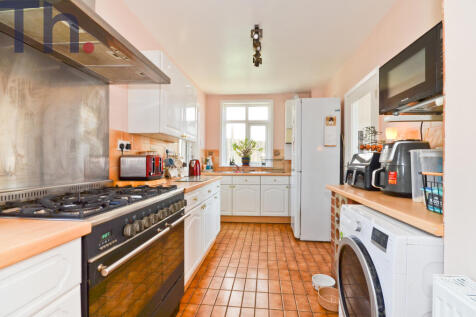 Brading, Brading PO36 3 bed detached house for sale