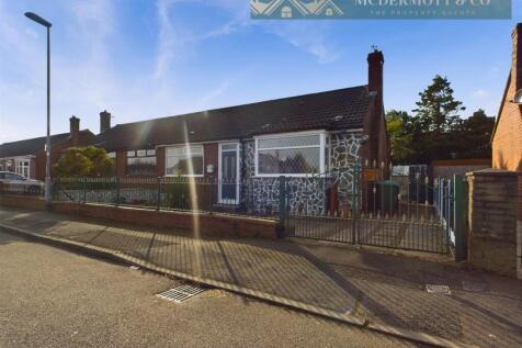 2 bedroom semi-detached bungalow for sale