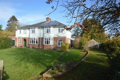 6 bedroom detached house for sale