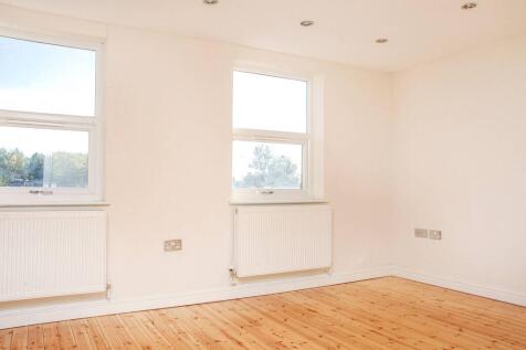 Waldegrave Road, Teddington, TW11 1 bed flat for sale