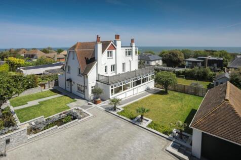 North Foreland Road, Broadstairs, CT10 5 bed detached house for sale