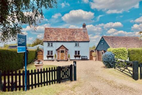 Harlington Road, Sharpenhoe... 4 bed detached house for sale