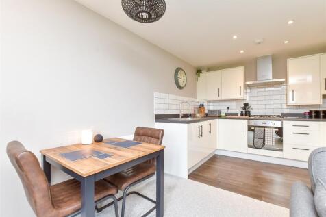 1 bedroom apartment for sale